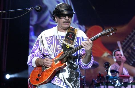 Carlos Santana İstanbul Konseri: Meksika Ritim Ustası Şehrine Dönüyor!