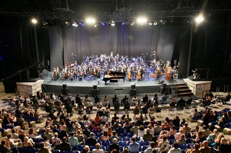  İbrahim'ın İstanbul Konseri: Milyonların Bekleyişi ve Şarkılarla Dolu Bir Gece!